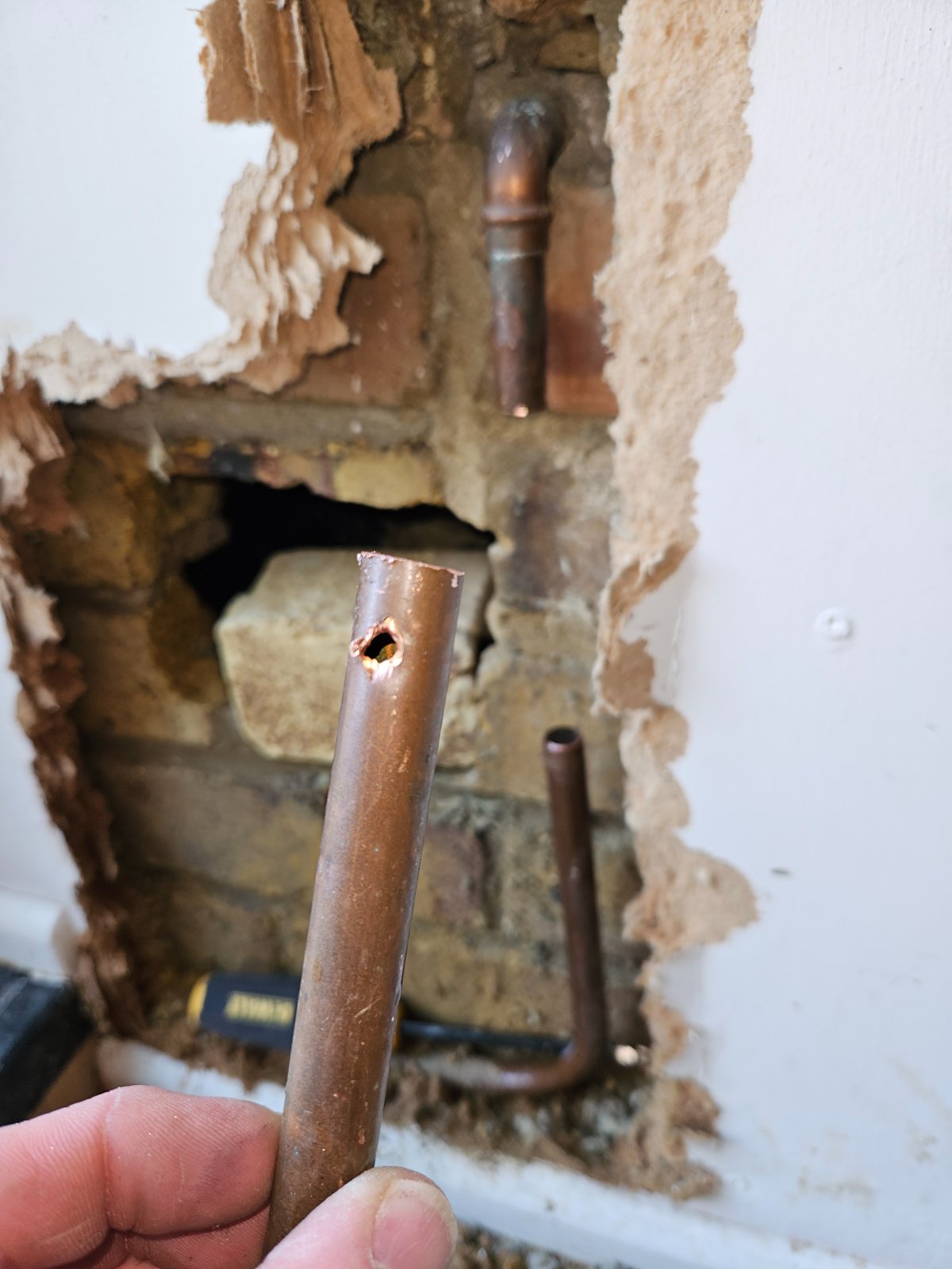 15mm copper pipe with hole in it 
